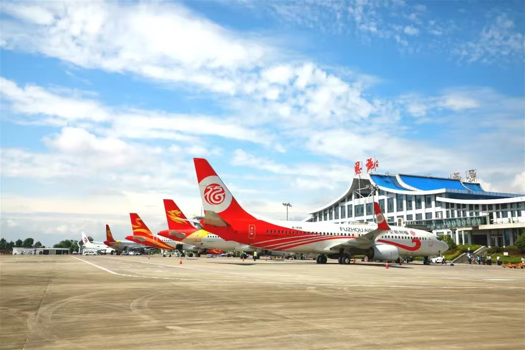 最新消息:恩施许家坪机场将尽快开通,中国航空快递严阵以待