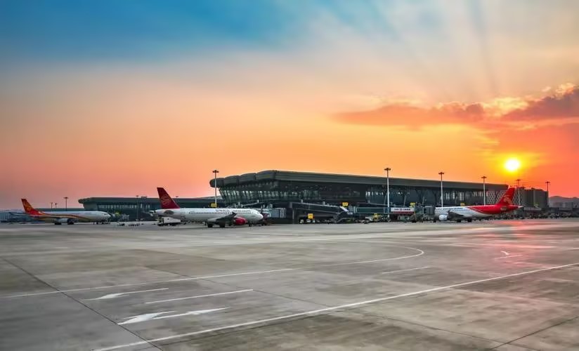 贵阳航空快递:龙洞堡机场的腾飞之路与航空货运新篇