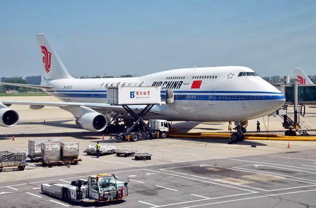 近期各个地方政府的支持下航空快递破冰引领市场新方向